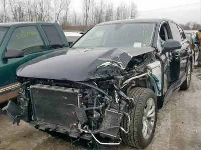 Best VIN Checker Site: CarVertical Review : Accidented used car